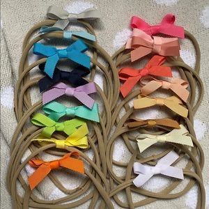 Simple grosgrain ribbon bow headbands